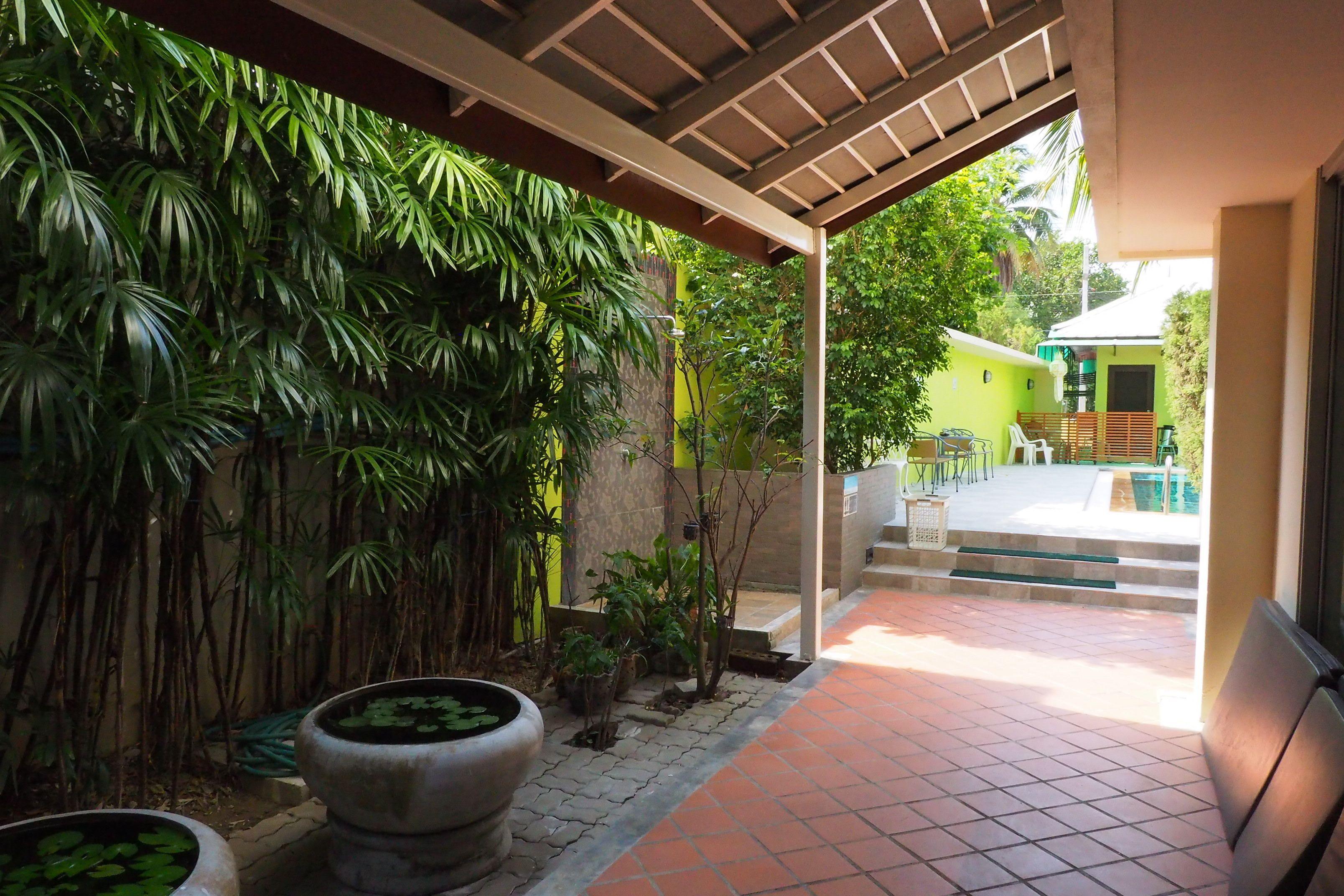 Sakorn Residence And Hotel — Photos 2